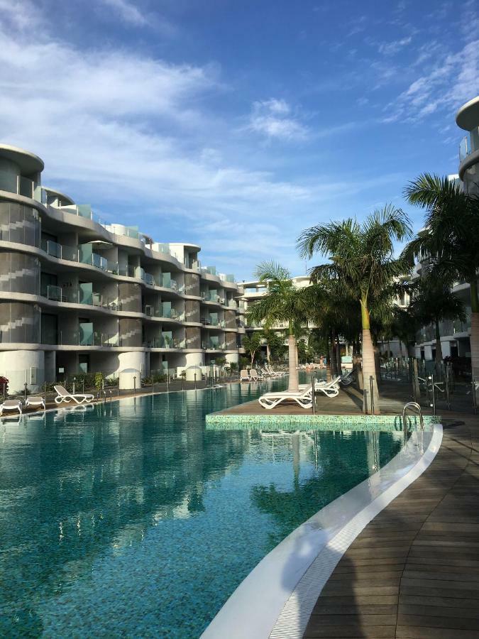 The Waves, Luxurious 5*, Wifi, Olympic Pool Apartment Palm-mar Luaran gambar